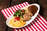 画像: ◆コバラヘッタ<2F> キッズハンバーグ&モチコチキンプレート 880円(税込) デミグラスソースのハンバーグとハワイ風唐揚げモチコチキンを盛り込んだお子様大満足のプレートです。
