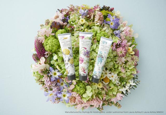 画像2: 『ローラ アシュレイ ビューティ』ハンドクリームより、イングリッシュガーデンを想わせる花々の新しい香りが新登場!