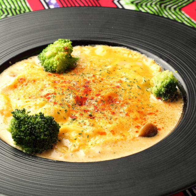 画像: キムチクリームパスタ 950円 韓国とイタリアのミックス料理 リピーター多し