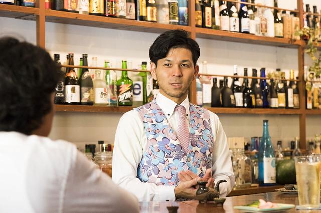 画像: チョコレートをおつまみにした泡盛を飲むことのできるスペースが登場