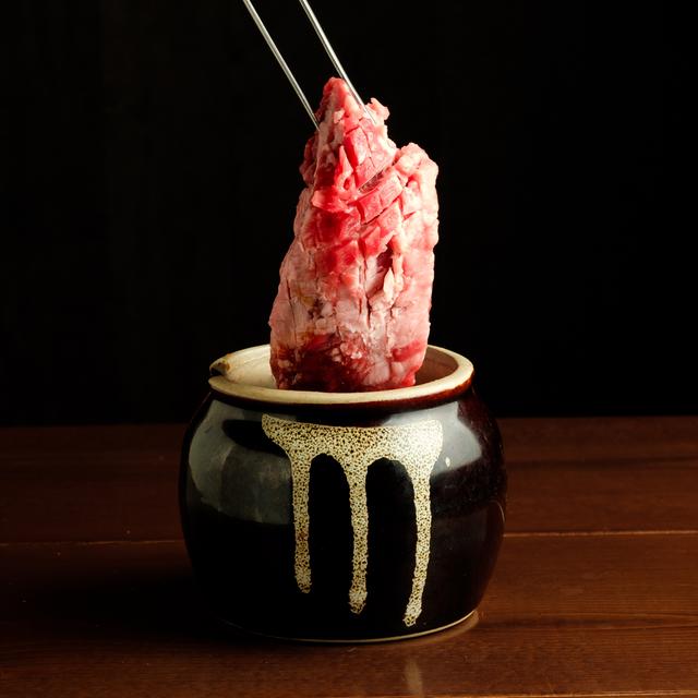 画像2: 見応え・食べ応え満点!カットせずにお持ちする“塊の牛ハラミ”
