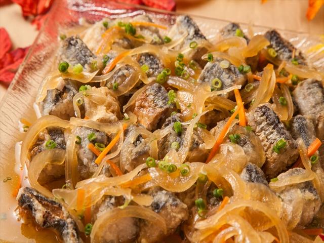 画像: 秋刀魚の南蛮漬け
