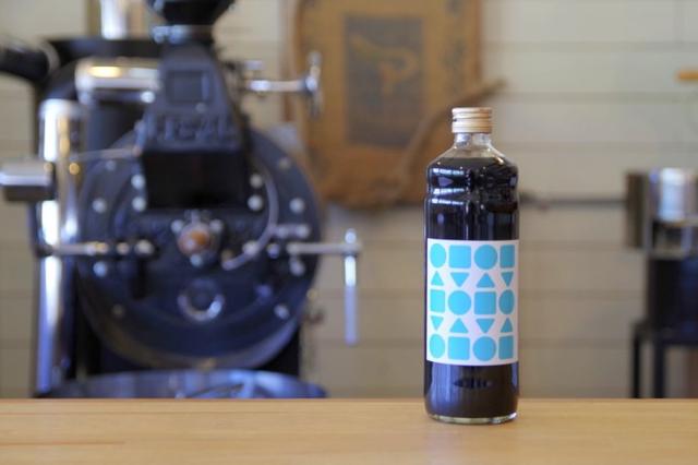 画像2: 自家焙煎のスペシャリティコーヒーと奄美群島産さとうきびを原料にしたシンプルな無添加素材のカフェオレベース飲料