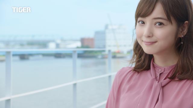 画像2: 佐々木希さんが、エプロン姿で家庭料理を作る!