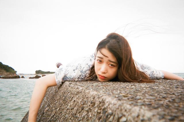 画像: 森川葵 1995年6月17日生まれ。愛知県出身。'10年に雑誌モデルとしてデビュー。ドラマ「先に生まれただけの僕」(日本テレビ系)、映画「先生!、、、好きになってもいいですか?」(10/28公開)、「恋と嘘」(10/14公開)、「リバース・エッジ」('18年2月公開)など待機作多数。