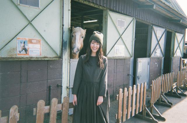 画像: 唐田えりか 1997年9月19日生まれ。千葉県出身。A型。'14年に女優デビュー。ドラマ「こえ恋」(テレビ東京系)、「ブランケット・キャッツ」(NHK総合)などに出演。東出昌大主演の映画「寝ても覚めても」('18年公開)ではヒロイン・朝子を演じる。