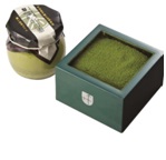 画像: 大阪〈宇治園〉抹茶ぷりん・抹茶ティラミス 宇治産手摘み抹茶を贅沢に使用。老舗茶舗がこだわりぬいた商品に注目です。 (右)抹茶ティラミス(１個)692円(各日限定数200）