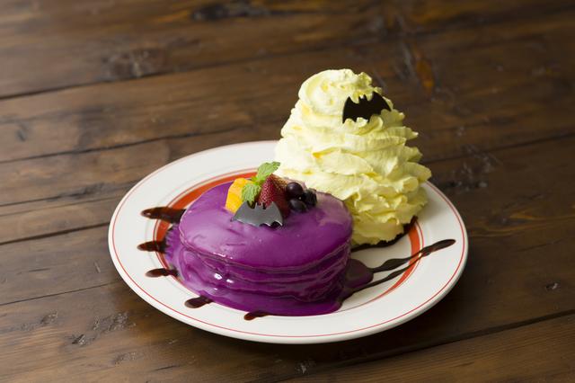 画像: トリックブラッドパンケーキ 1680円(税別)