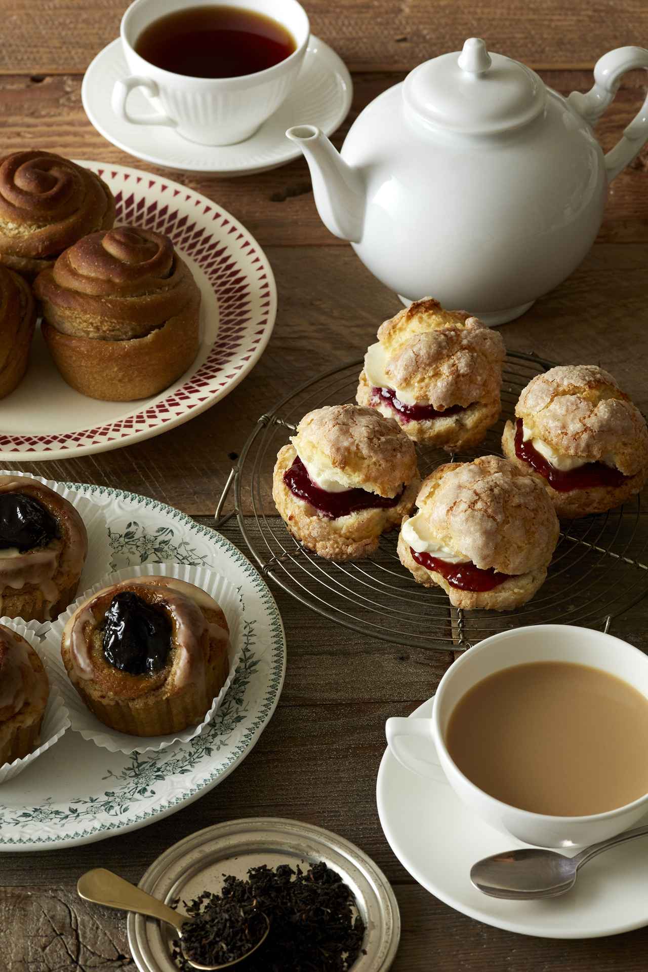 画像: 11月1日発売:ベイカリーで紅茶を楽しむ