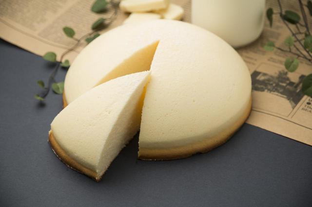 画像2: 新触感の魅惑のチーズケーキ「ミニョン」 「ミニョン」1,500円(税別)
