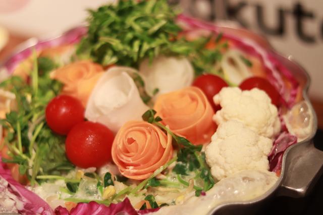 画像: ①おめでたい!発芽野菜ケーキ鍋