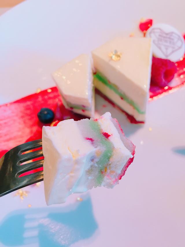 画像4: クリスマスシーズン限定アイスクリームケーキ
