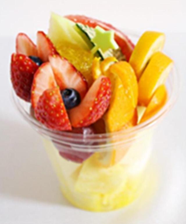 画像: フルーツで受験生の健康管理を!「受験生応援パフェ」も発売!