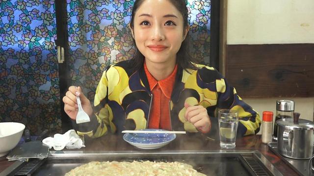 画像: challenge 195:あらかわもんじゃを作ってみよう! (千代田線 町屋駅/浜作もんじゃ会館) ・ソースと油の匂いに誘われて、思わず階段を上りたくなってしまうお店「浜作もんじゃ会館」。荒川区を中心に伝わる「あらかわもんじゃ」が楽しめます。 ・そんな「あらかわもんじゃ」作りに石原さんがチャレンジ!意外な作り方に石原さんも驚き!上手く作れたのでしょうか…?