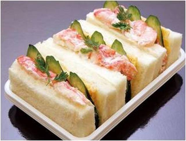 画像: 〈札幌かに家〉味くらべサンド 980円