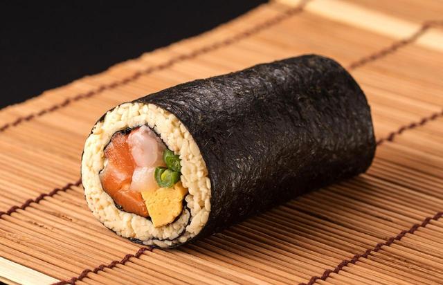 画像1: 選べる2種類の恵方巻