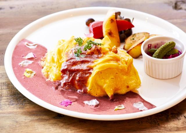 画像: SPRING BOTANICAL OMURICE スプリングボタニカルオムライス 1,100円(税込)