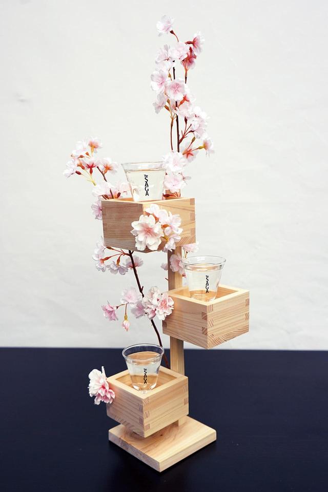 画像2: 120万枚の桜の花びらに埋もれながら佐賀ん酒を楽しむ! この春一番のフォトジェニック体験を!