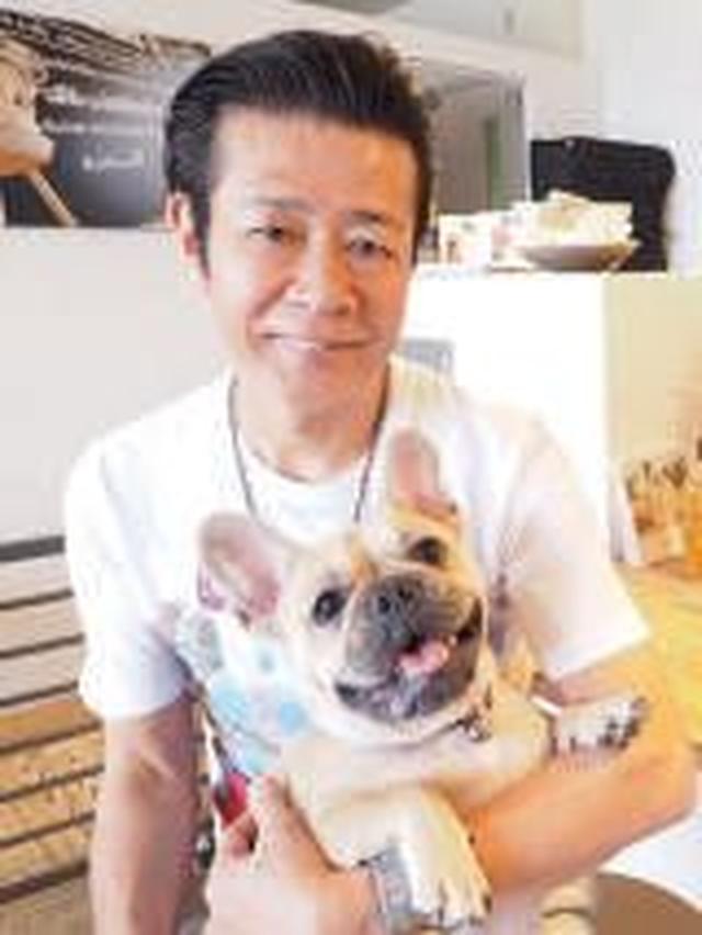 画像: 西田篤史 1956年生まれ。テレビ、ラジオ、イベント司会、CMなどの分野で活躍する広島を代表するタレント。近年は映画出演、CD発売も。著書『広島のローカルタレントあっちゃん、』(ザメディアジョン)。庄原ふるさと大使。