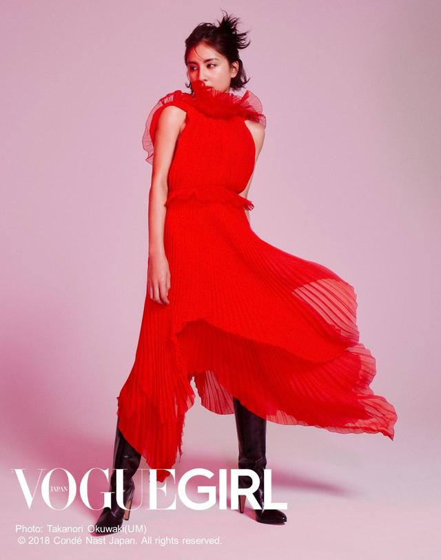 画像2: 人気企画「GIRL OF THE MONTH」に、ラブリが登場!