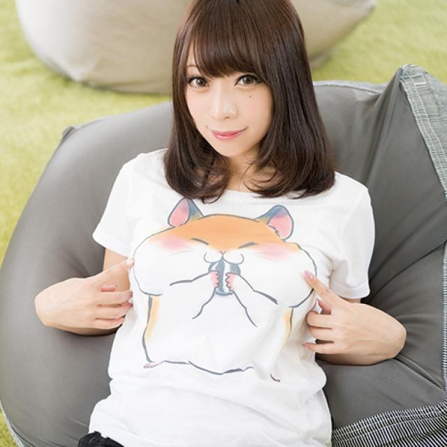 画像1: けしからんほど"ほおぶくろ"をパンパンにした幸せそうなハムスターTシャツ