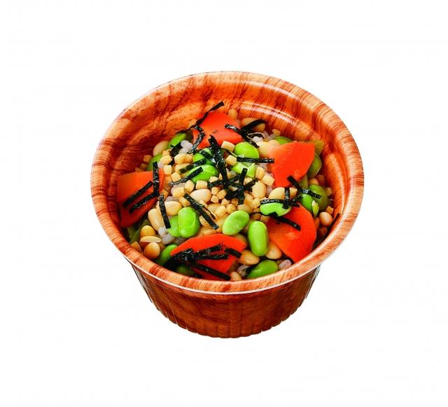 画像: ■お茶づけ風もち麦スープ 本体価格200円(税込216円) お茶づけの風味と相性の良いもち麦や豆類が入ったスープです。ヘルシーなもち麦と豆類を入れることで、一杯でおなか満足なボリュームに仕上げました。
