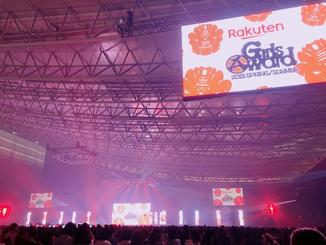 画像: 開演を待つみなさん…すでに熱気ムンムンでした