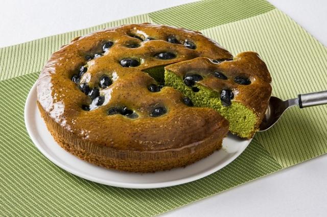 画像: ■BAKEDSWEETS抹茶 練乳を使用したミルキーな抹茶の焼菓子です。抹茶の風味と黒豆の甘味の相性がよく、しっとりと優しい食感に仕上がっています。