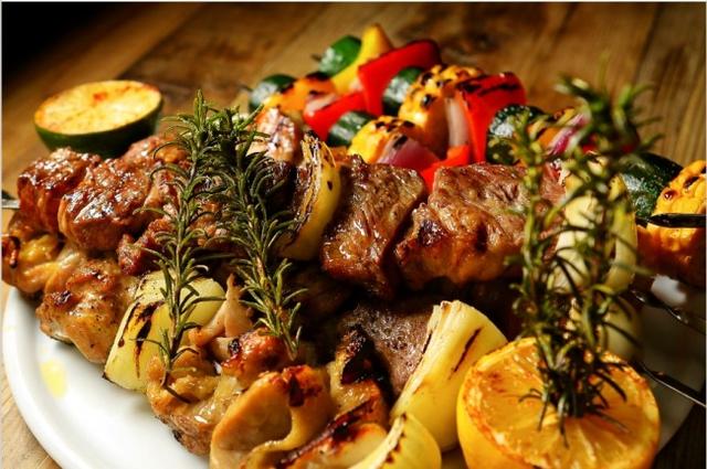 画像: 大人数でワイワイBBQを楽しむなら 「CHACO’S」(チャコズ)