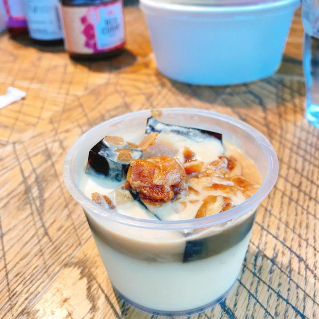 画像: *成城石井自家製ベトナムコーヒー風練乳プリン(バインフラン)(¥270)