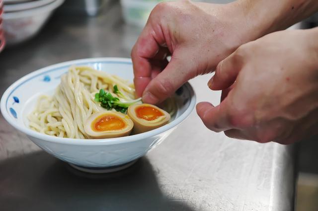 画像1: 【東京初上陸】大阪・福島の大人気ラーメン店が世田谷・成城学園前にやってくる!