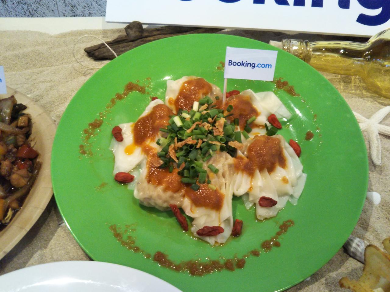 画像: 中国：お手製中国風ネギワンタン／800円（税込）