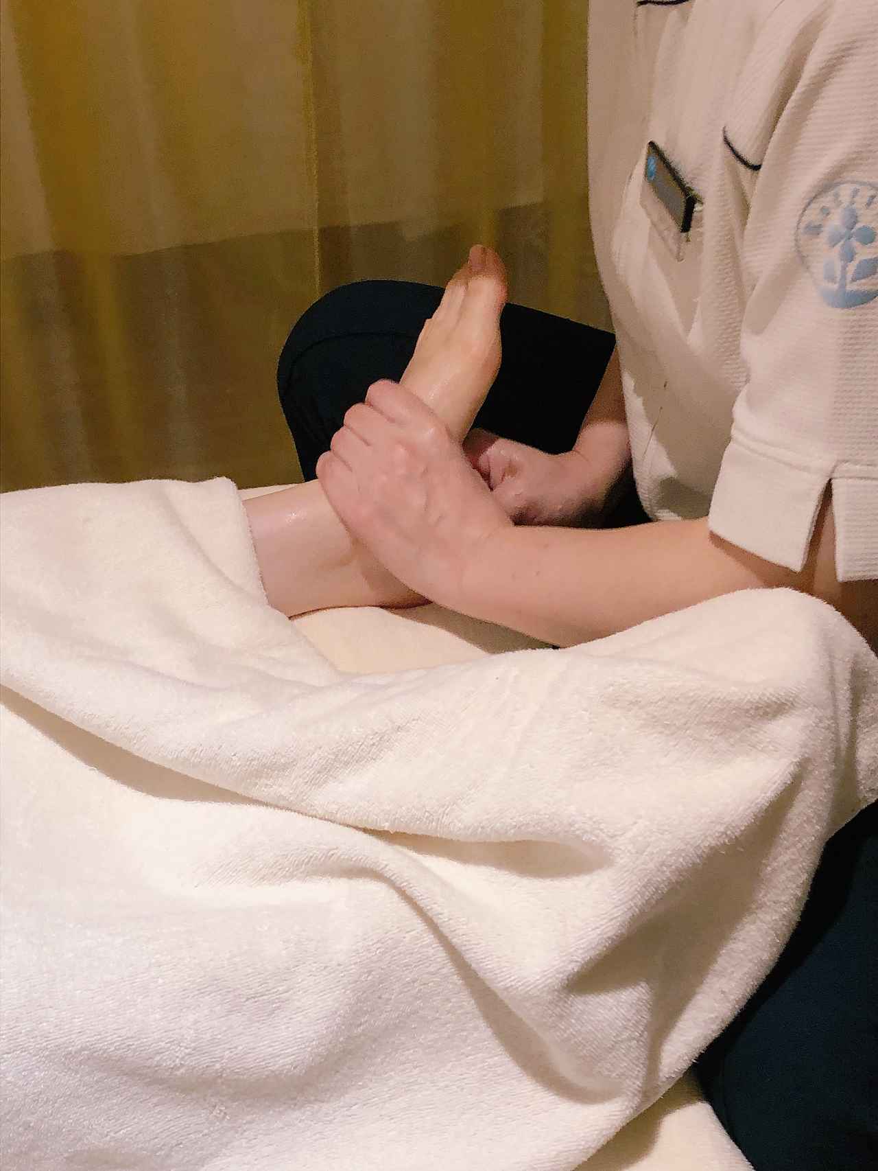 画像2: まずは「リフレクソロジー」でリラックス