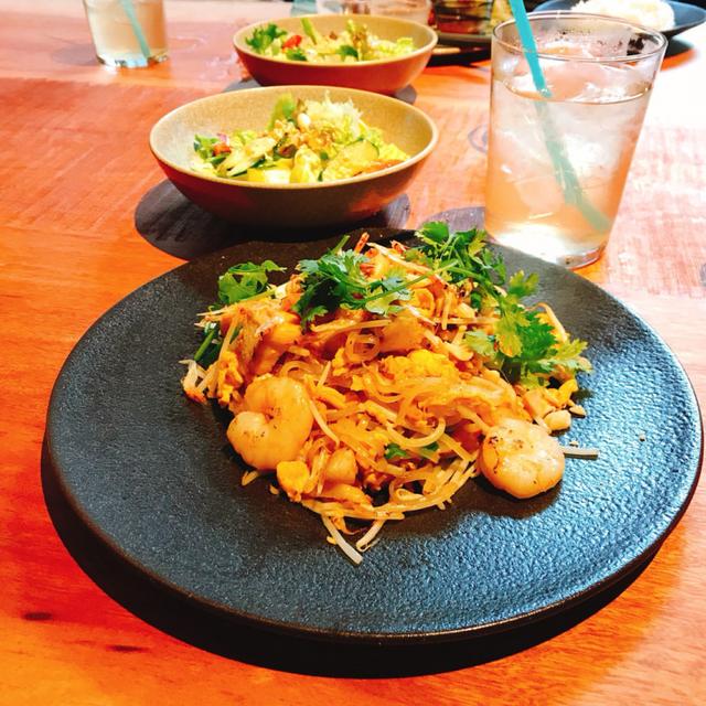 画像: PAD THAI(パッタイ)タイ風焼きそば¥1,200