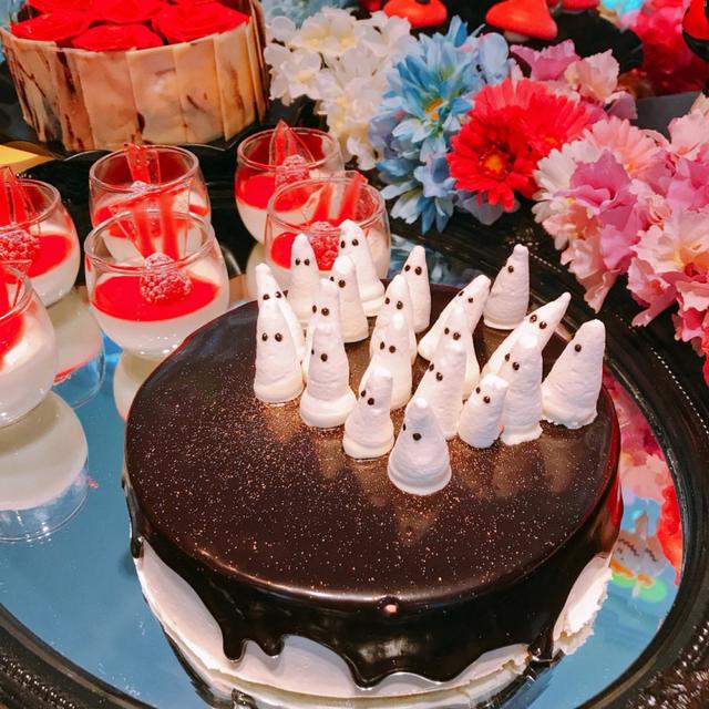 画像: 「1、2、1、2、ゴーストメレンゲケーキ」