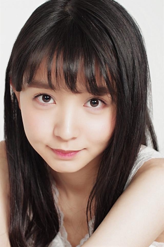 画像: 窪田彩乃 1998年11月21日生まれ。広島県出身。CMを中心にTV、舞台と活動の幅を広げている。最新の出演作はモンスターストライク「ソードアート・オンライン × モンスト」コラボ CM。趣味は人間観察、ネイル。特技は料理。