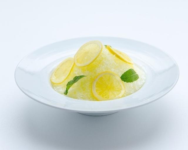 画像: 「LEMONADE」 ―甘酸っぱいハニーレモンシロップで熱中症・夏バテ対策に。爽やかなレモン味。 夏にぴったりの酸味と程よい甘さのシロップは、大人も子供も美味しくお召し上がりいただける上品な味に仕上げました。