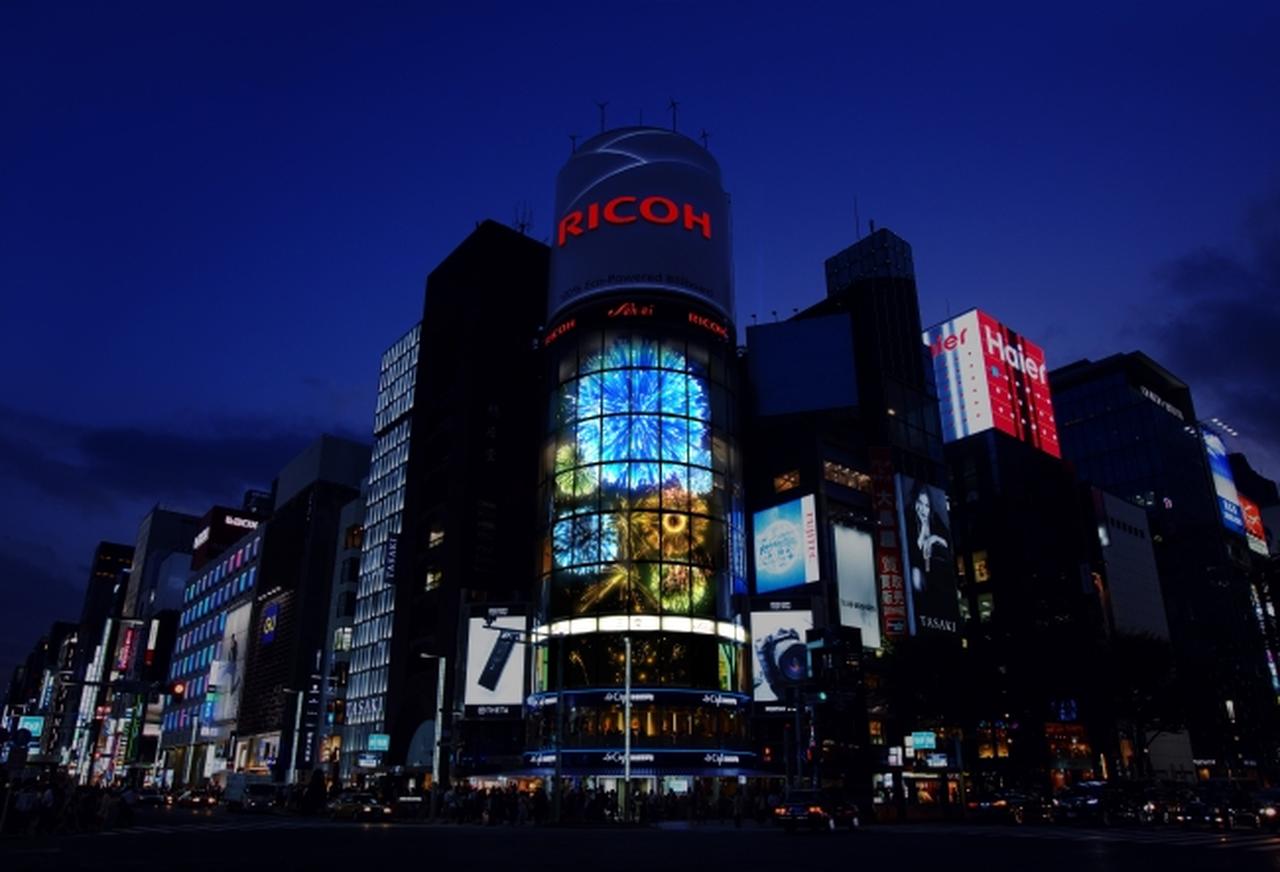画像1: 東京・銀座で 打ち上げ花火!?