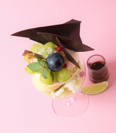 画像2: 大粒マスカットとショコラのマリアージュが楽しめる、リッチな大人のパフェ『メランジュフリュイHIBIYA シャインマスカット』