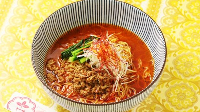 画像: 麻辣担々麺 ¥1,100 味噌ベースのスープに辣油などで辛さを入れたサナギの定番メニュー!
