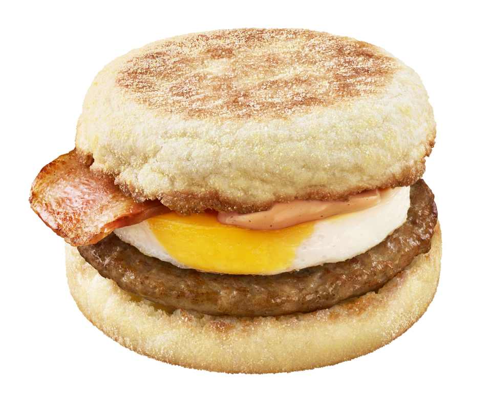 画像5: "バター香る金色バンズ"と"とろける金色厚切チーズ"の「金の月見バーガー」新登場!