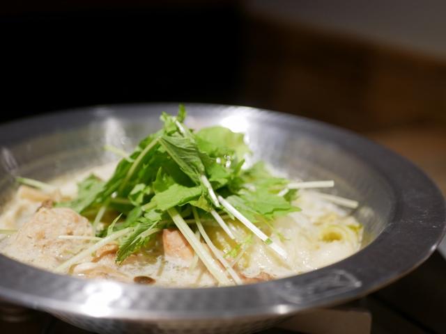 画像: 5F・とりいちずの水炊き鍋