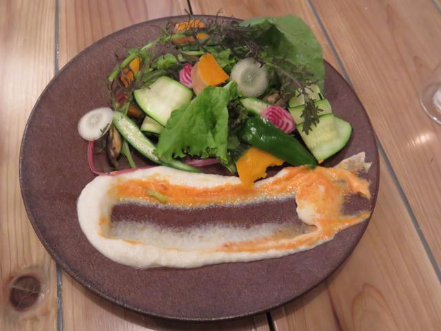 画像: サスティナブル野菜のディップサラダ 1,200円(税抜)