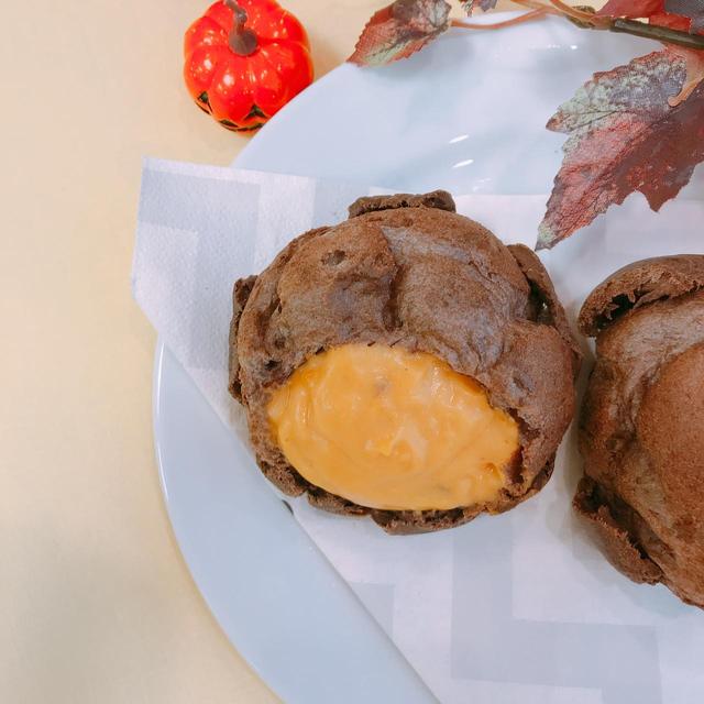 画像3: 【試食レポ】ハロウィン限定!ビアードパパの「ブラックハロウィンパンプキンシュー」新発売!
