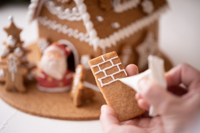 画像6: 洗練された大人のデコレーションに心躍る新作クリスマスケーキとホテルメイドで伝統を贅沢に味わうクリスマスベーカリー