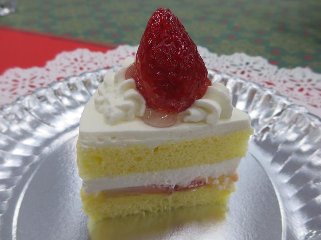 画像: クリスマスウイッシュ苺&苺パーティーケーキ
