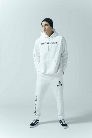 画像2: 「AZUL by moussy」伝説のサーフ&スケートブランドBRONZE AGEとのコラボアイテムを発売!