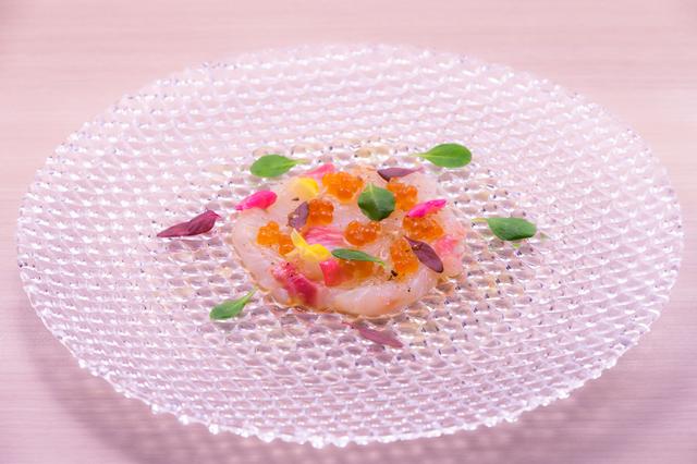 画像: 熟成真鯛のカルパッチョ