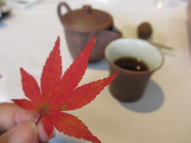 画像: 美味しいお茶を楽しんで