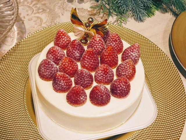 画像: 天使のクリスマス 苺のケーキ5号 5800円(税込6264円)